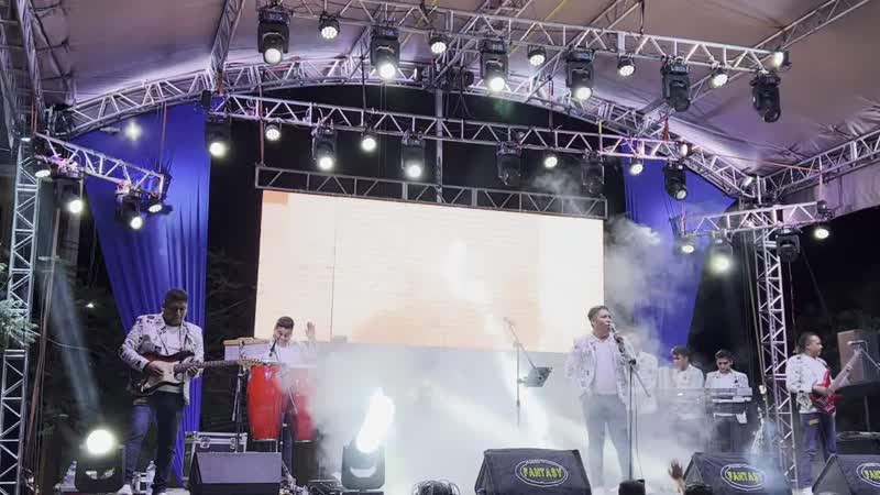 La Cumbia del