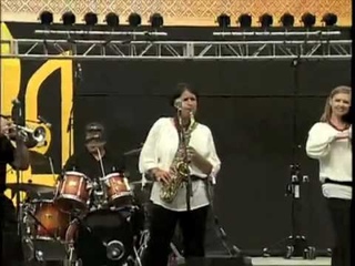 2010  . З Канади..Zirka on Kontakt   -   Tezh Mene Pidmanula