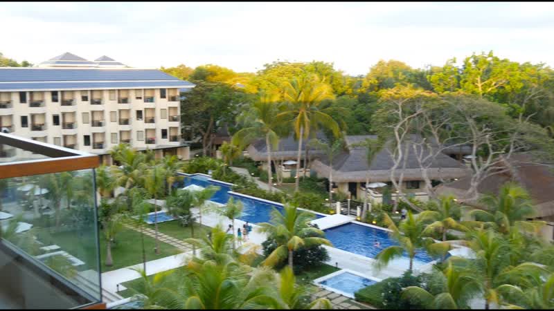 HOW I STAY IN BEAUTIFUL HOTELS FOR FREE ( MY SECRET