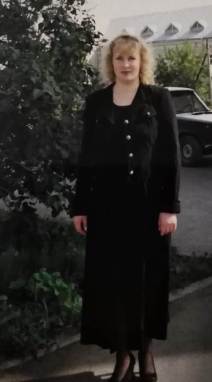 Попова Лариса Васильевна.