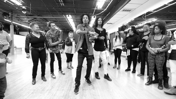 LES TWINS DANCING TO FRENCH MUSIC at the LA workshop after