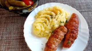 Пальчики из свинины с салом и чесноком.