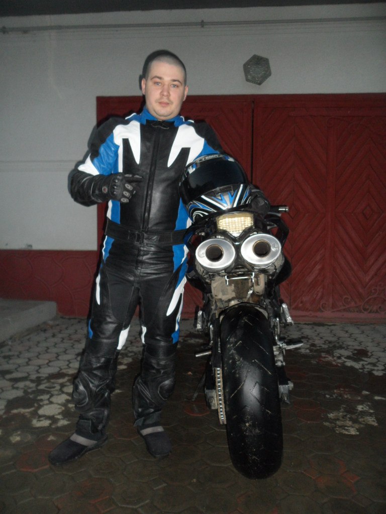 Рома Столярчук | Черновцы