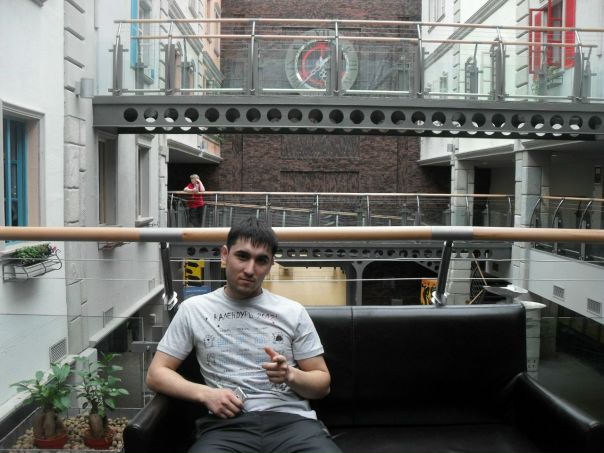 №89, Akmal Shadiev, 37 лет №89, Akmal Shadiev, 37 лет