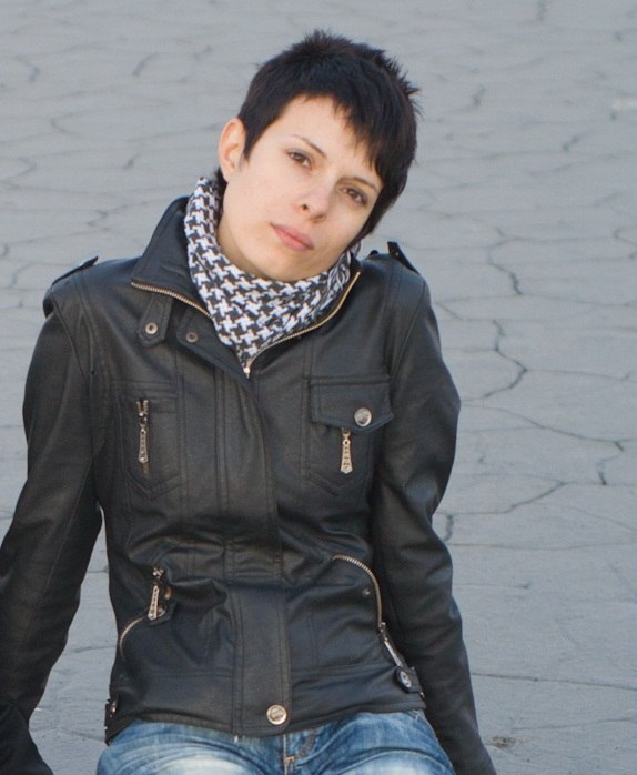 Helen Critiques | Актау