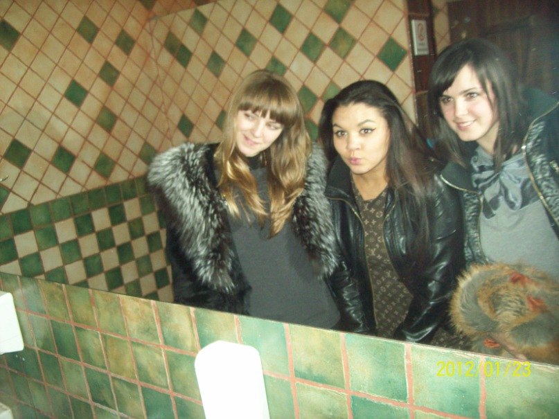 Юля Лавріцька | 