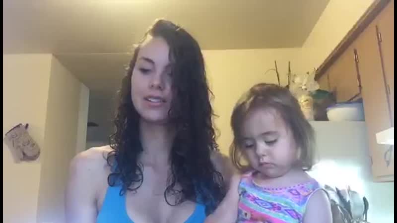 Jessie Rogers Fuck With A Daughter At Home 