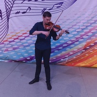 Александр Новиков