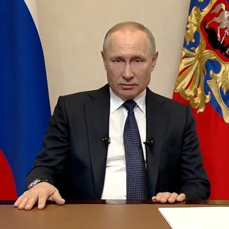 Нерабочие дни в России продлеваются до 11 мая включительно