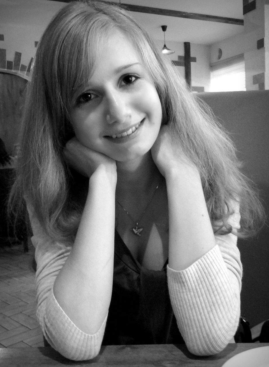 Диана Халлум | 