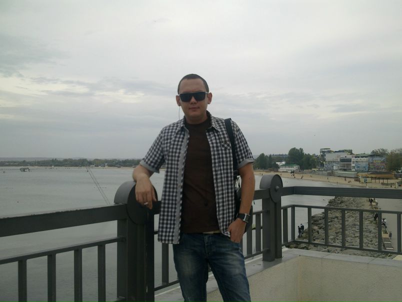 №37, Дмитрий Гужжвин, Los Angeles №37, Дмитрий Гужжвин, Los Angeles