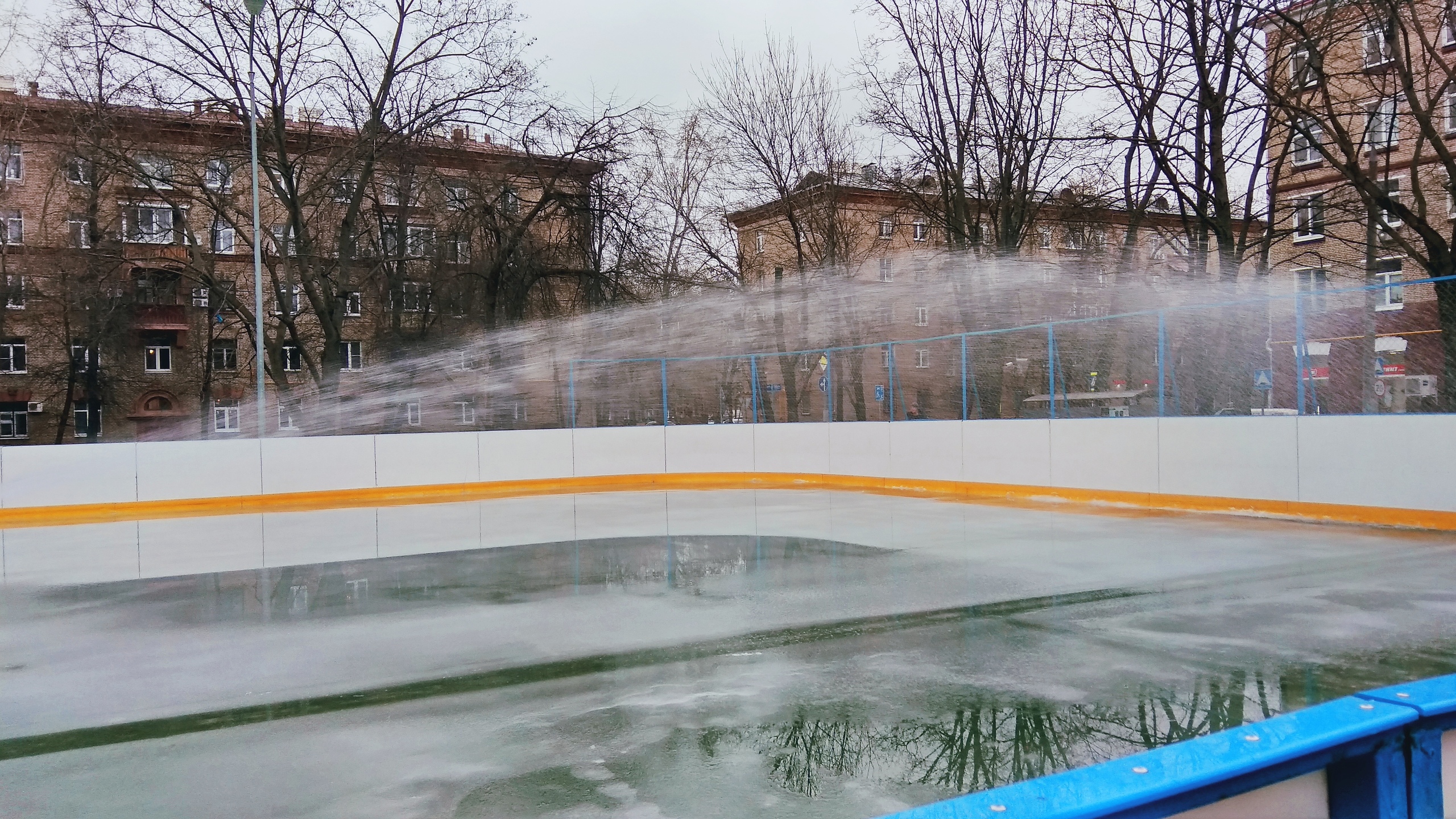 Гончаровский парк каток Гончаровский парк каток
