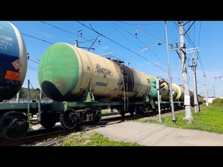 ВЛ10-906 с грузовым поездом проследовал ст. Подольск в сторону Силикатной.